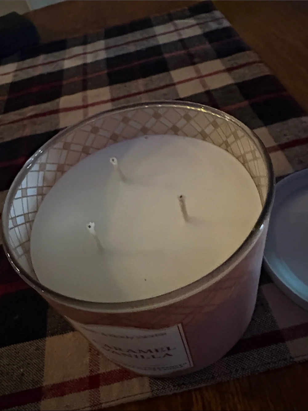 Nwt Caramel Vanilla new fall candle from B&B